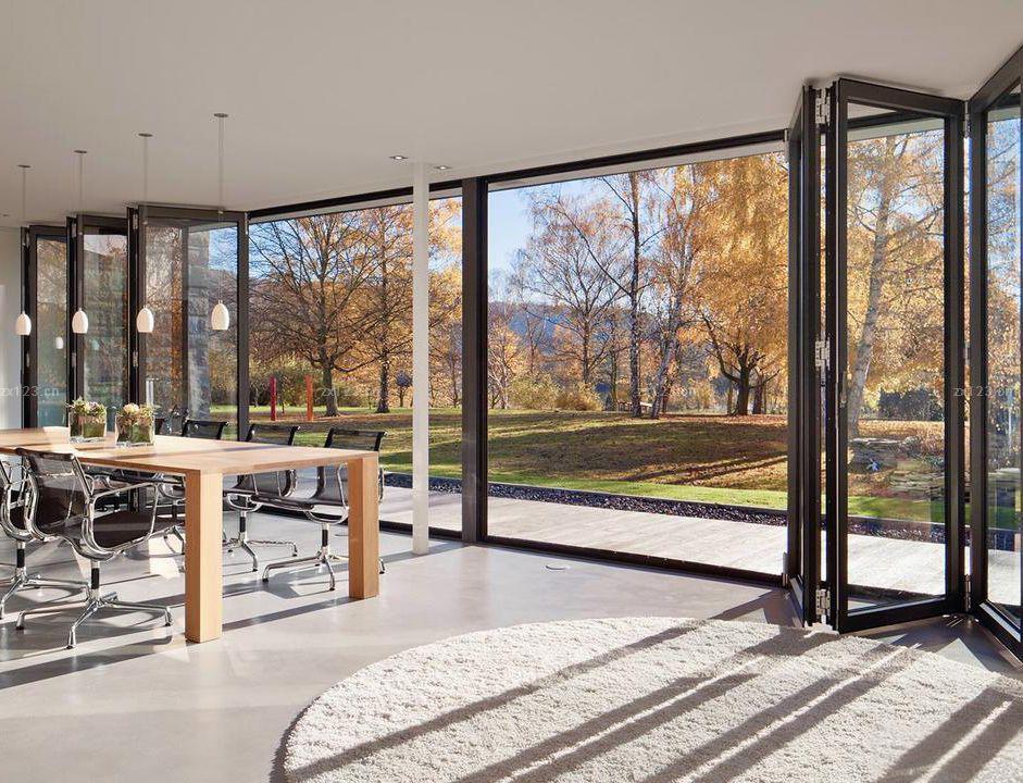 b9bcc7814cc73dd5dff1e01e2ef2748